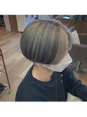 奥行きショートバレイヤージュクリームベージュショート