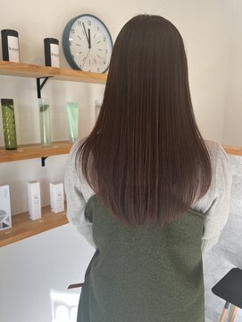 バウム(baum) ☆縮毛矯正×大人綺麗なロングスタイル