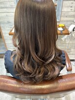 エスト(est)&nbsp;髪質改善/新宿/西新宿/トリートメント/白髪染め/白髪ぼかし