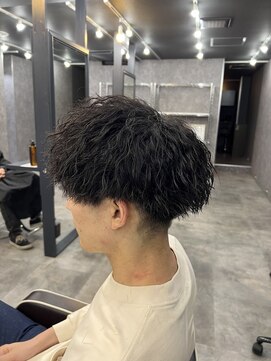 ライズ 新小岩店(RISE) 前下がりマッシュ【ツイストスパイラルパーマ】