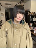 ぱつっと黒髪ミニボブ