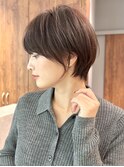 ふんわりレイヤーの大人ショートボブ青山表参道