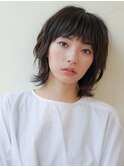 イメチェン　ホワイトブロンド　外ハネボブ 美髪　ワイドバング