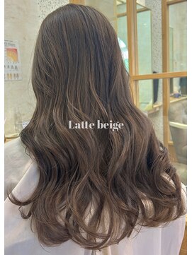 アヴァンセスパスリードット(Avance Spa three.) Latte beige