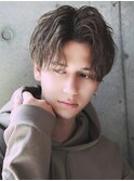 大分メンズツーブロック刈り上げセンターパートスパイラルパーマ
