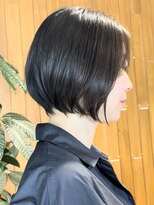 エリマ 武蔵小杉(elima)&nbsp;武蔵小杉大人ショートボブ透明感白髪ぼかしカラー小顔ボブ30代