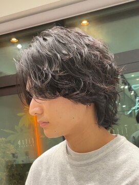 フィフス トウキョウ (fifth TOKYO) 渋谷波巻きツイストパーマメンズパーマセンターパートウルフヘア