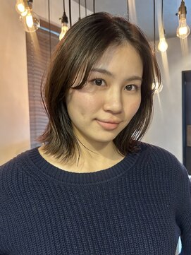 トレス(TRESS) レイヤー/顔まわりレイヤー/フェイスレイヤー/ブリーチなし