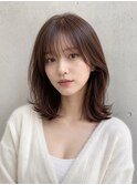 髪質改善 暖色ベージュ 外ハネ大人ミディアム