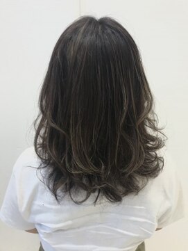 クアトログランシュ ひたちなか店(QUATRO×GranCieux) ☆ダークバレイヤージュ☆