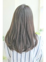 トランクイルバンカ(TRAN9UIL BANCA)&nbsp;溶け込ませるような抜け感ロング