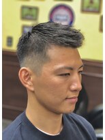 キングズバーバーショップ ツービッツ(King's Barbershop 2-bits)&nbsp;フェード