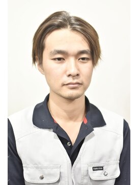 レ ギャルソン 仙台店(Les Garcons) 2ブロ×メンズ王道ショート×グレイアッシュ スタイル 施術前