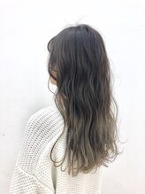 大人可愛い　アッシュ×グラデーションカラー《仙台/グラデーション/ブリーチ》