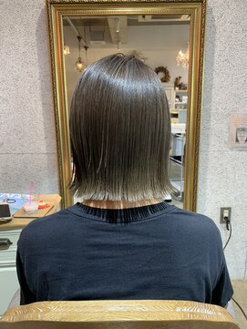 ナブラ(NABLA) オリーブベージュ　#秋カラー