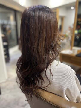 フツーロ 栄(FUTURO) プルエクステ　エクステ　コテ巻き