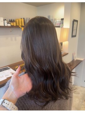 エファッセ 鴻巣2号店(efface) 赤み消しカラー×ナチュラルカラー×艶髪×巻き髪ロング