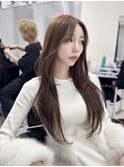 甘めレイヤーカット×くすみベージュ