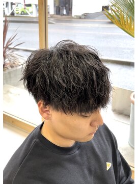 エッジ(EDGE) ツイストスパイラルパーママッシュショートレイヤースタイル