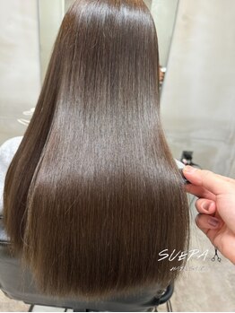 スエラ(suera)の写真/髪質に合わせてトリートメントをご提案。今までにないツヤと手触りで、あなたの髪も美しく♪