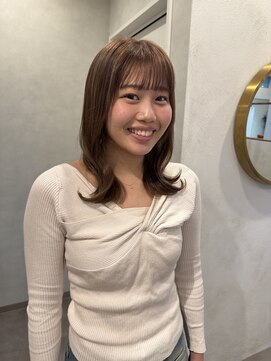 リタ(Lita.) 1ブリーチベージュカラー