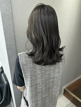 デイジー(Daisy) 天神/大名/オリーブグレー/ヘッドスパ/秋カラー