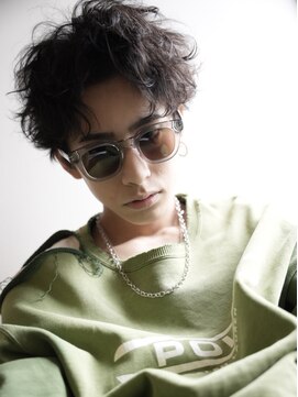 ネクスト 渋谷(NEXT) MEN’S HAIR/ブルーブラック/フェザーパーマ/渋谷ア