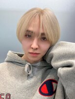 ジーナ 天神(Zina) ボブウルフ/ホワイトブロンド【メンズサロンZina天神】