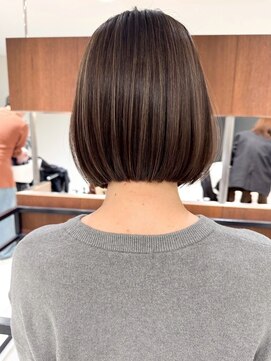 レジスタヘアーワークス (REGISTA hair works) 30代40代お悩み解決◎首元すっきり大人ボブ