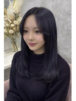 ラビス(Lovis) 大人ガーリー/似合わせカット/ミディアムレイヤー