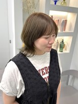 ミッシュバイアーバン(misch by urban.) 【mischハザマ】赤味の出にくいミントオリーブ×外ハネショート