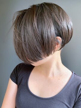 ラウンジ モリオ イケブクロ(Lounge MORIO Ikebukuro) 【morio池袋】大人かわいい刈り上げ前下がりショート♪