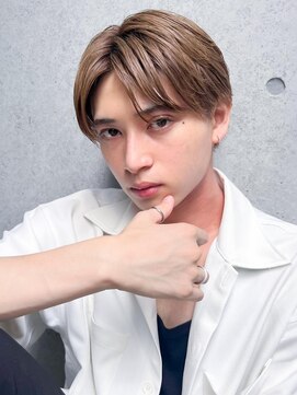 オーブヘアー ジュン 鹿屋店(AUBE HAIR june) ナチュラルセンターパート/20代30代40代/ハイトーン/アッシュ