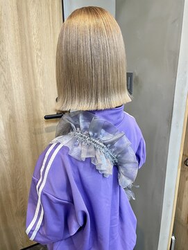 フレーム なんば店(FRAME) ●ハイトーンのブロンドベージュ