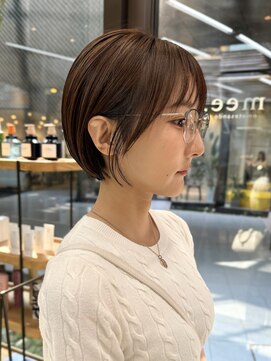 ミィ 表参道(mee.) 黒髪/ボブウルフ/ネビージュ/小顔/ワンレン/髪質改善/前髪