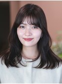ミディアム　ネビージュ　小顔　レイヤー　シースルー　ワンレン