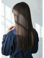 アントワープトーキョー(antwerp TOKYO)&nbsp;髪質改善ニュアンスカラーツヤ髪スタイルセンターパート