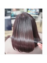 ルーミールーム(RoomieRoom)&nbsp;夏ピンクアッシュベージュ/ツヤ髪ロング/髪質改善/40代50代髪型