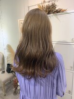 イマ 名駅店(ima)&nbsp;フォギーベージュ/モノトーン/スモーキーベージュ/ロング