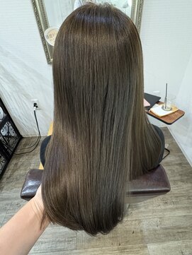 ジェンタ(Jenta) オリーブグレージュ