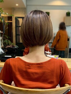 ディーエックス ウエスト(Dxxxx WEST) ミニボブショート