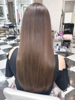 髪質改善のプロ達が"とにかく髪を綺麗にすること"にこだわって施術！悩みに合わせてベストをご提案◎