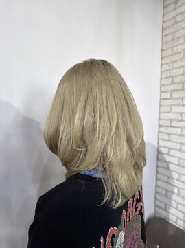 ミミ ブランシェ(Mimi Branche) ☆髪質改善/ブリーチ/ダブルカラー/縮毛矯正/インナーカラー☆