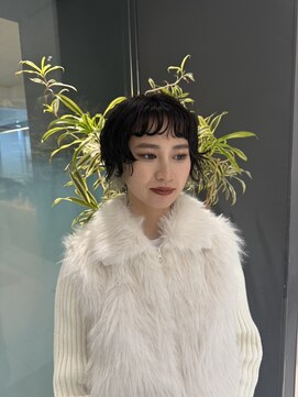 ザザ 高田馬場(ZA/ZA) オン眉ニュアンスパーマ