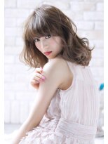 ボニークチュール(BONNY COUTURE)&nbsp;大人可愛いフェミニンなミディアムスタイル