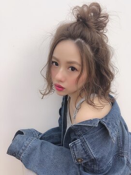 ノビタ(novita) 【novita】しょす担当★ハーフアップ