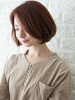ノイン(noine)&nbsp;伸ばしていた髪の毛とお別れ。春に向けてお洒落なボブヘアに。