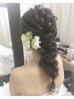 ヘアアンドケア エジェリラボ(hair&care egerie lab)&nbsp;ふわふわ編み下ろしヘア