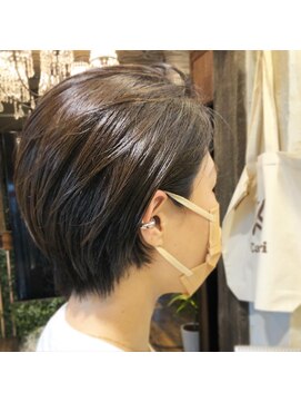 ヘアー クリエイト カルバリ(HAIR CREATE Calbari) オトナ女子のためのハンサムショート