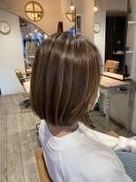 サスペンダーノート 荻窪(Suspender Note) 親しみやすいメルティカラーボブ